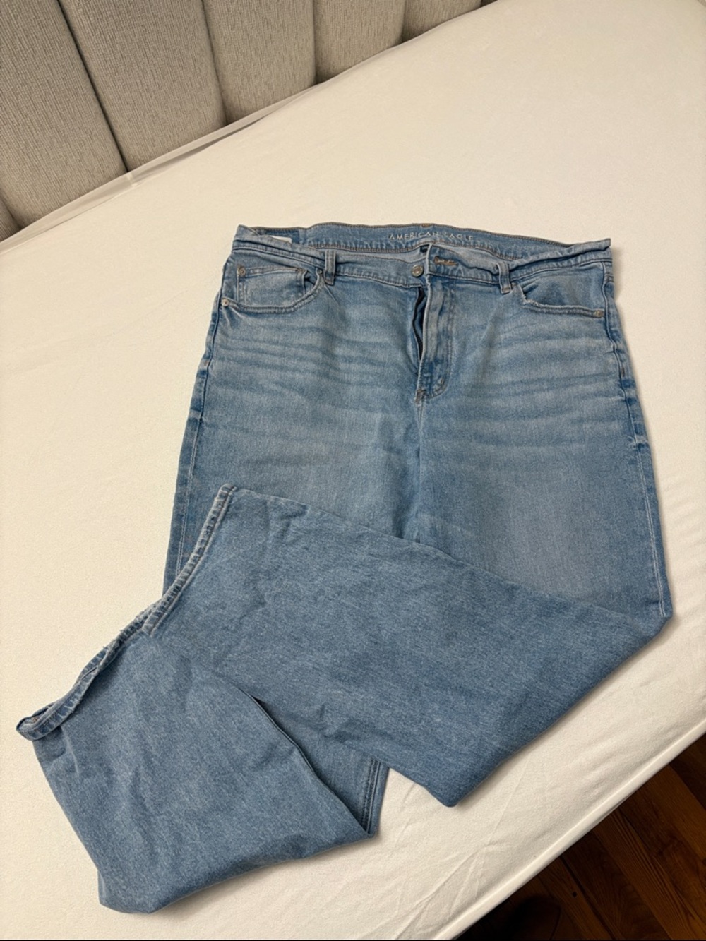 American Eagle Light Wash Stretch Denim Jeans